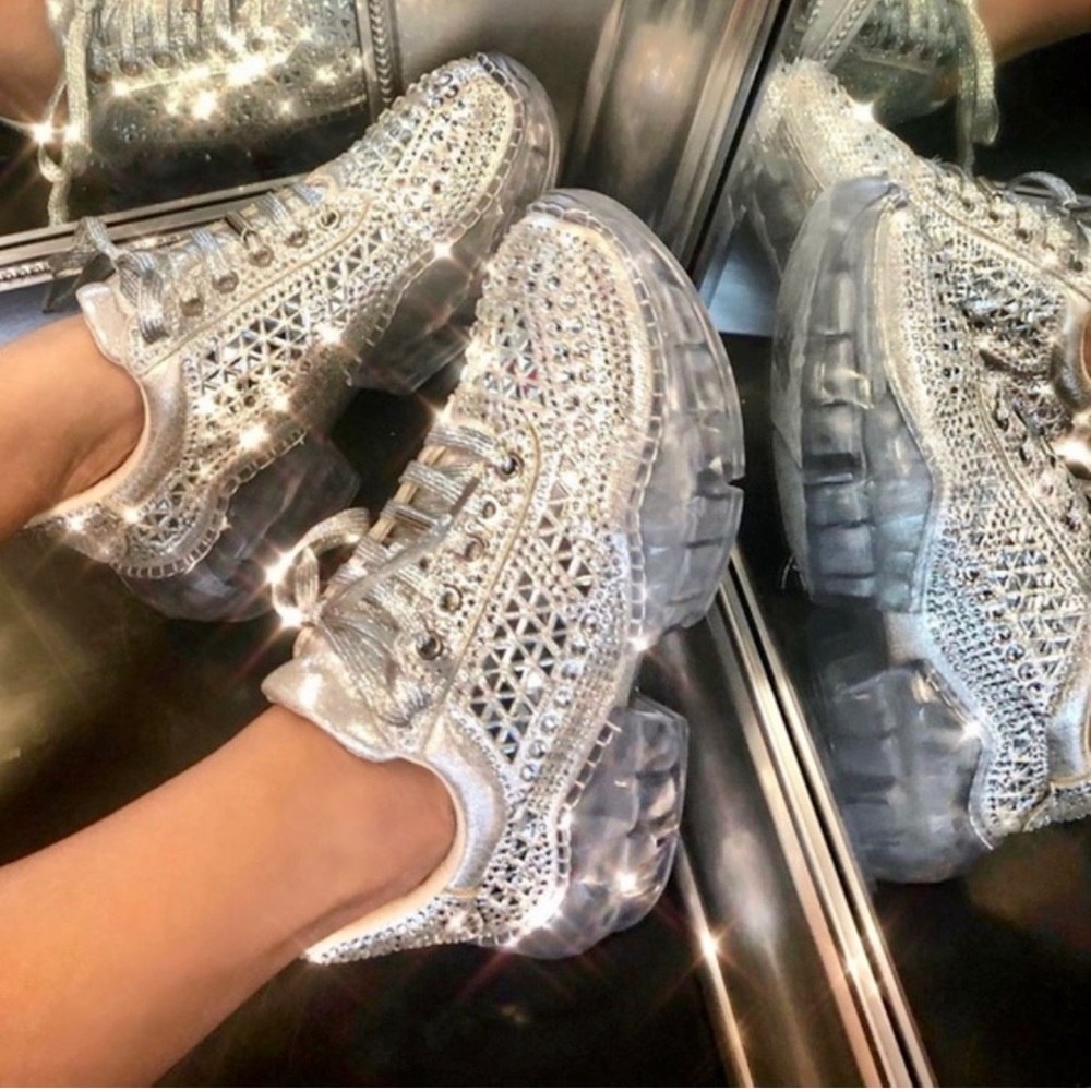 LIMITED EDITION RARE GLITTERY DRIP SHOES NIB